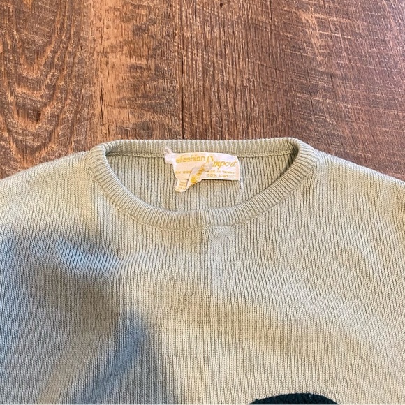 Vintage 70s Laurel and Hardy Graphic Sweater - Picture 4 of 9